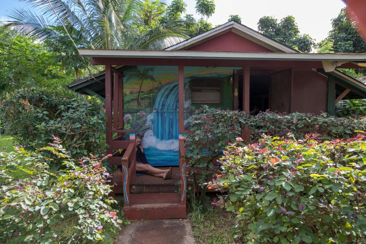 Backpackers Vacation Inn And Plantation Village Pupukea Екстериор снимка