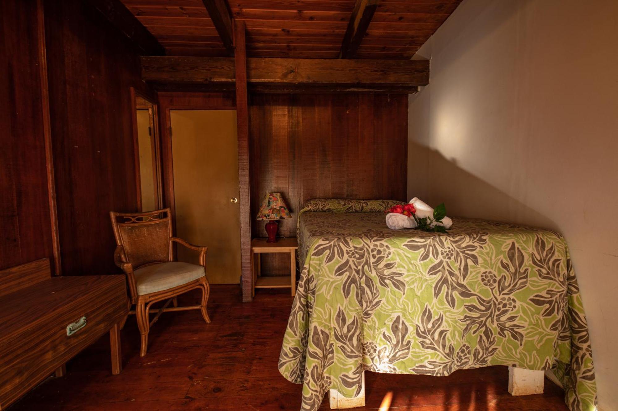 Backpackers Vacation Inn And Plantation Village Pupukea Екстериор снимка