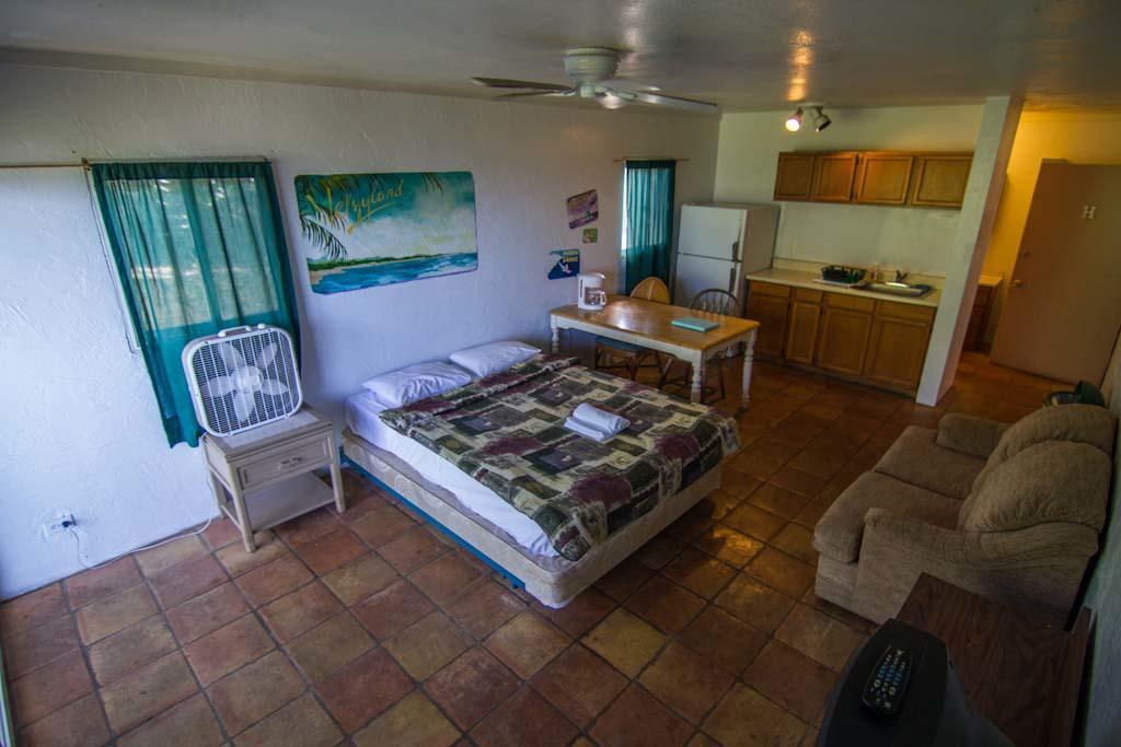 Backpackers Vacation Inn And Plantation Village Pupukea Екстериор снимка